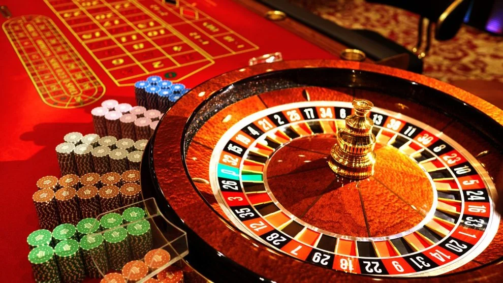 What are the most advantageous types of roulette bets?